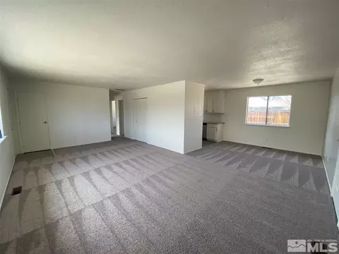 851 Sunset Dr, Fallon, NV 89406 photo 4