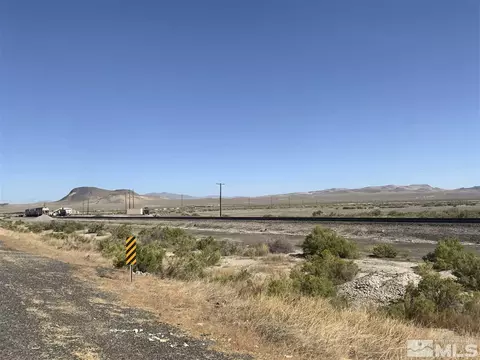 327 Xenon Ln, Fallon, NV 89408 photo 5