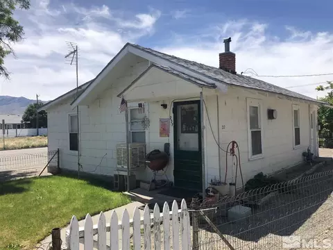 237 E Fifth St, Winnemucca, NV 89445 photo 1