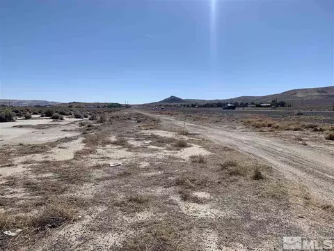 6210 S Hwy 95a, Silver Springs, NV 89429