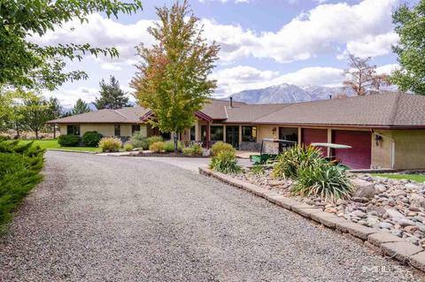 1000 E Valley Rd Gardnerville Nv 89410 40 Photos Mls 200015166 Movoto