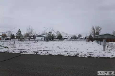3572 Crown Royal Cir, Winnemucca, NV 89445
