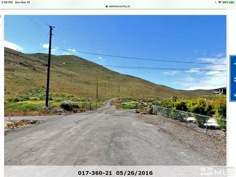 330 Neilson Rd, Washoe Valley, NV 89521