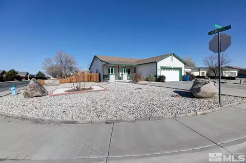 803 Augusta Ln, Fallon, NV 89406 photo 2