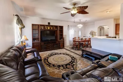 803 Augusta Ln, Fallon, NV 89406 photo 8