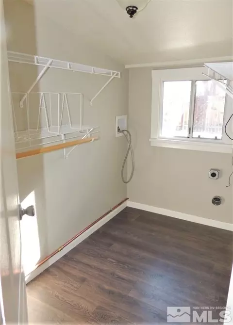 511 E Spear, Carson City, NV 89701 photo 9