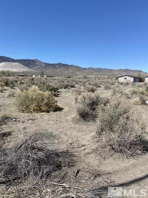 7048 E Highway 50, Dayton, NV 89403