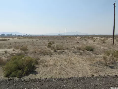 Par A Pete Henrichs, Yerington, NV 89447