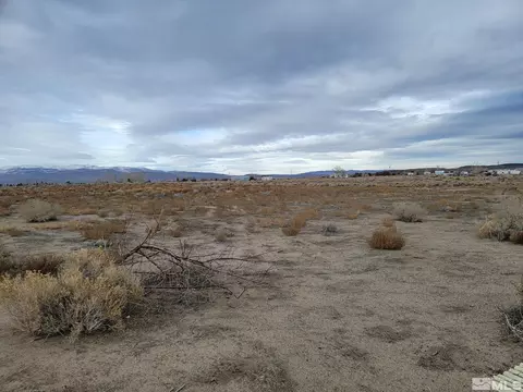 3220 Holly Ave, Silver Springs, NV 89429