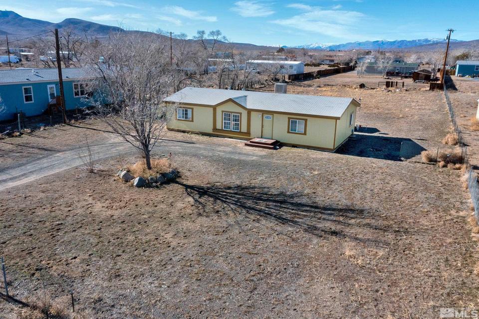 3607 Ardmore St, Silver Springs, NV 89429 12 Photos MLS 220000868
