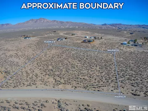 31 W Sierra View Dr, Smith, NV 89430