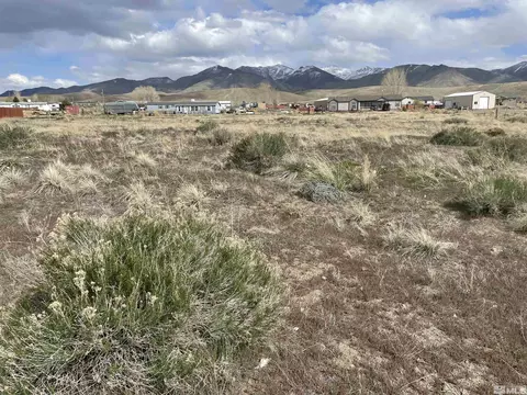 6355 Lorain Ct, Winnemucca, NV 89445