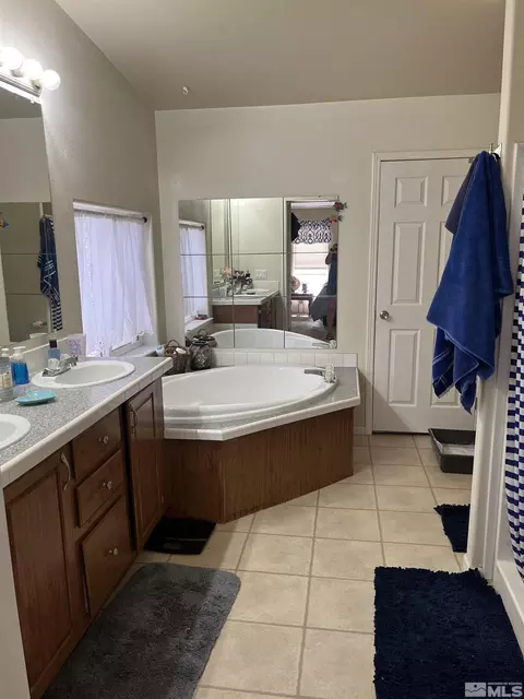 5870 Macpherson Ln, Fallon, NV 89406 photo 9