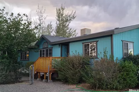 2965 Pueblo St, Silver Springs, NV 89429