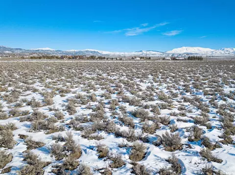 2170 E Valley Rd, Minden, NV 89423 photo 6