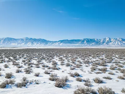 2170 E Valley Rd, Minden, NV 89423 photo 14