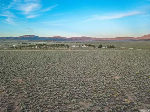 2170 E Valley Rd, Minden, NV 89423 photo 10