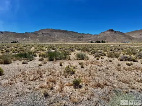 0 Locust, Yerington, NV 89447
