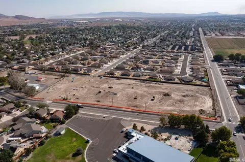 905 Hardie Ln, Fernley, NV 89408