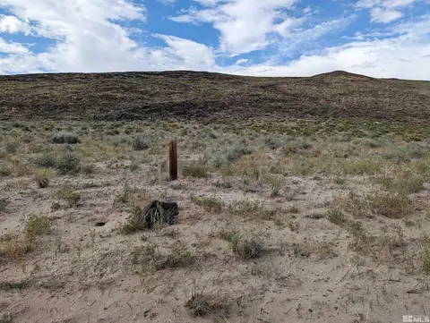 Apn 015-301-01, Silver Springs, NV 89429