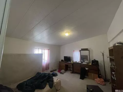 536 E 7th Ave, Sun Valley, NV 89433 photo 16