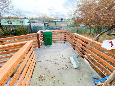 536 E 7th Ave, Sun Valley, NV 89433 photo 4