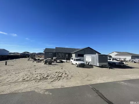 1803 Davis Ln, Fallon, NV 89406 photo 2