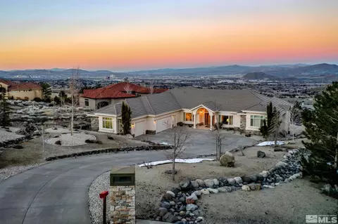 566 Socorro Ct, Reno, NV 89511