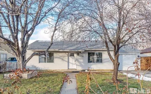 328 L St, Sparks, NV 89431