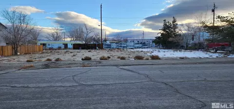 J Street, Hawthorne, NV 89415