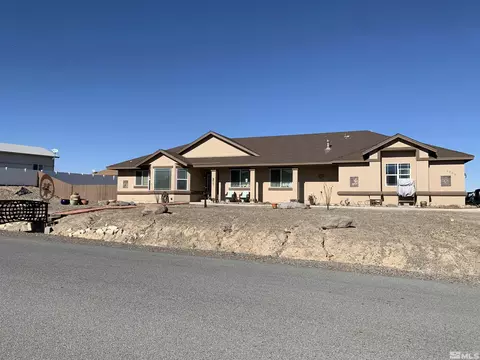 1044 Rawhide Dr, Fernley, NV 89408