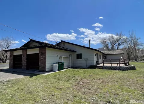 155 Cedar Ln, Reno, NV 89521 photo 5