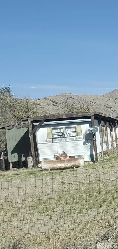17660 W Aspen Cir, Reno, NV 89508
