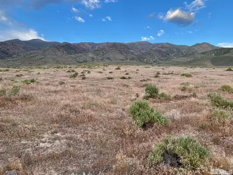 22030 Fall River Rd, Lovelock, NV 89419