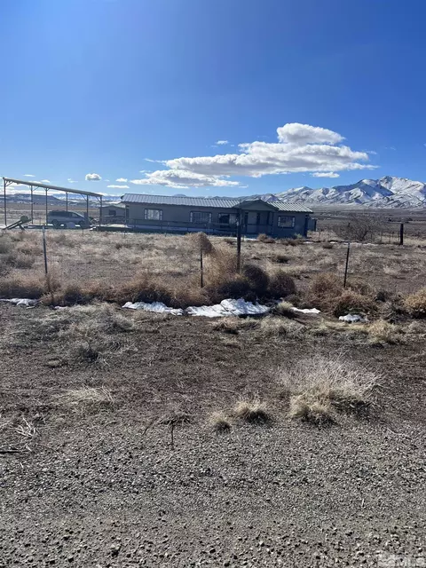 7 Mandchris, Yerington, NV 89447