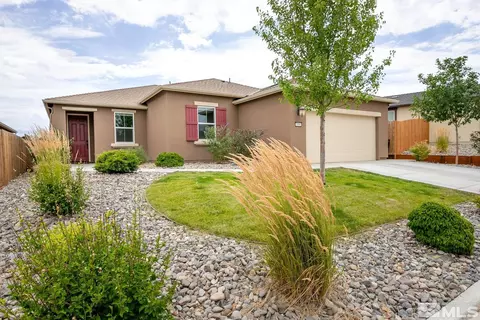 1086 Lahontan Dr, Carson City, NV 89701