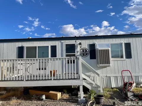2810 Truckee, Silver Springs, NV 89429