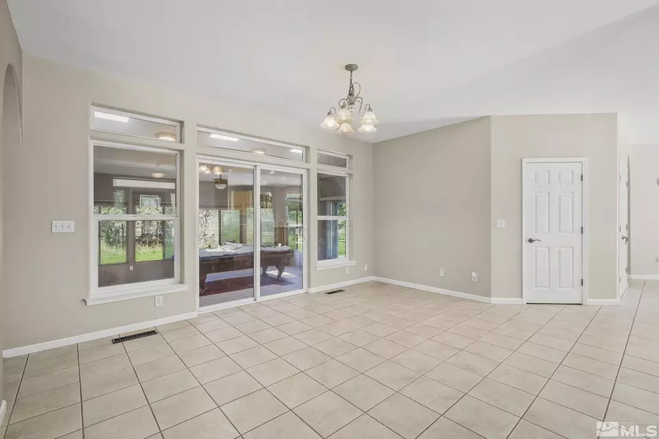  8850 Spearhead, Reno, NV 89506 photo 4