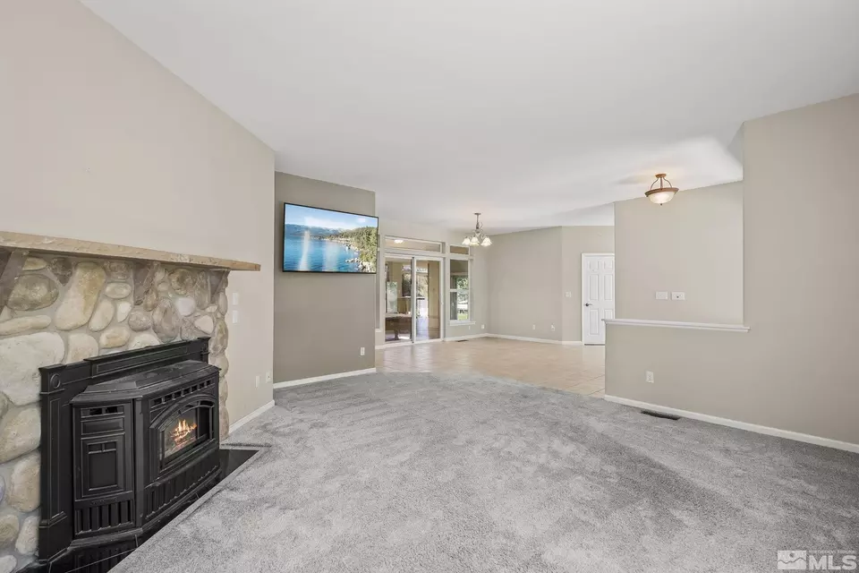  8850 Spearhead, Reno, NV 89506 photo 7