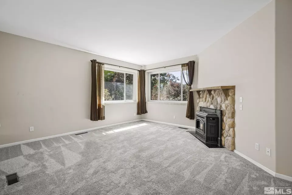  8850 Spearhead, Reno, NV 89506 photo 6