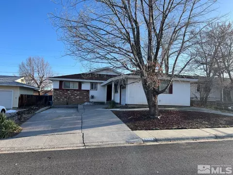 3250 Pierremont Rd, Reno, NV 89503