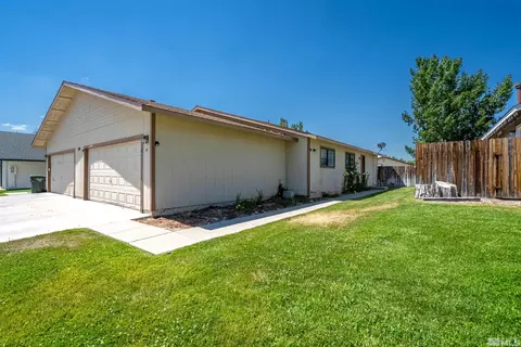 821 Wagon Dr, Gardnerville, NV 89460