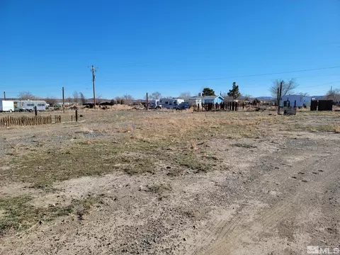 2730 Pueblo St, Silver Springs, NV 89429