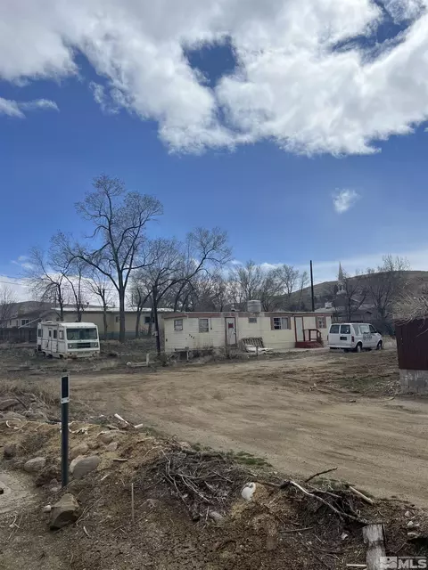 5428 Lupin Dr, Sun Valley, NV 89433