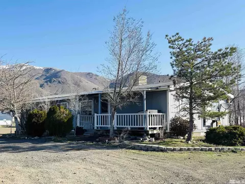 4040 Sunrise Ct, Wellington, NV 89444