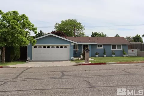 1445 Melarkey St, Winnemucca, NV 89445