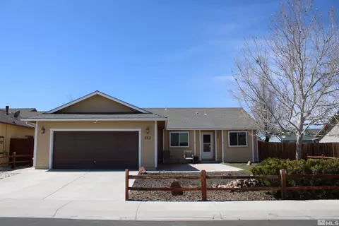 983 Short Cut Ln, Fernley, NV 89408