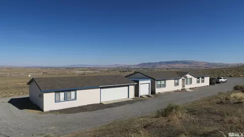 5960 Peek Ave, Silver Springs, NV 89429