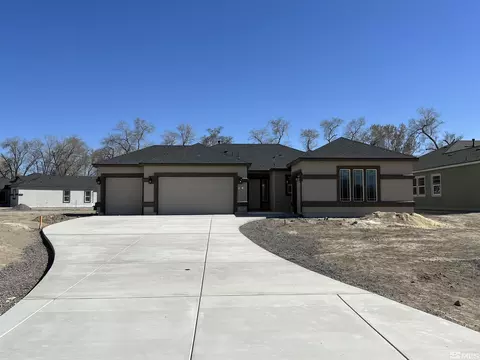 395 White Hawk Rd, Fernley, NV 89408