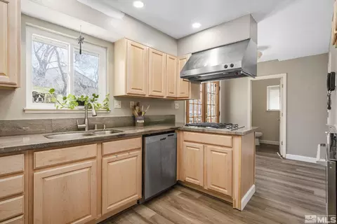 2000 Keystone Ave, Reno, NV 89503 photo 8